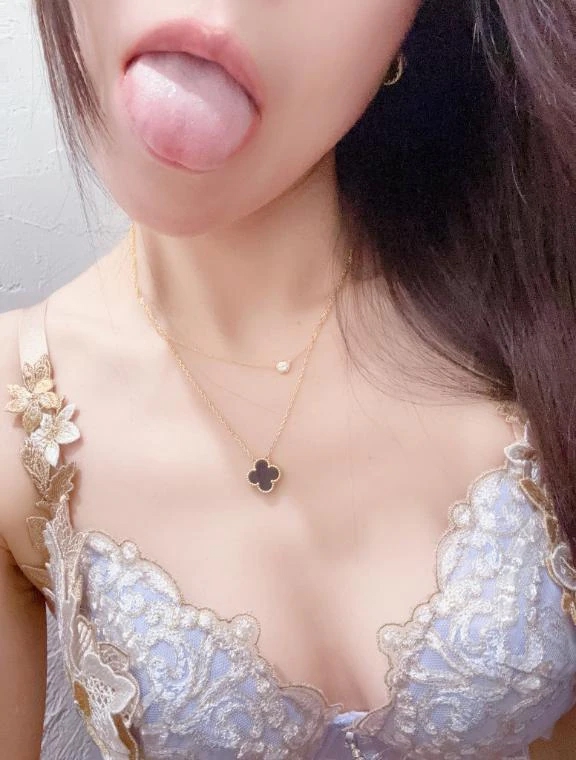 菜々緒(ななお)