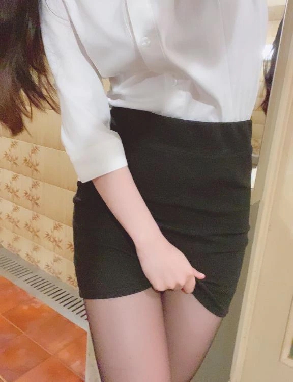 みあ