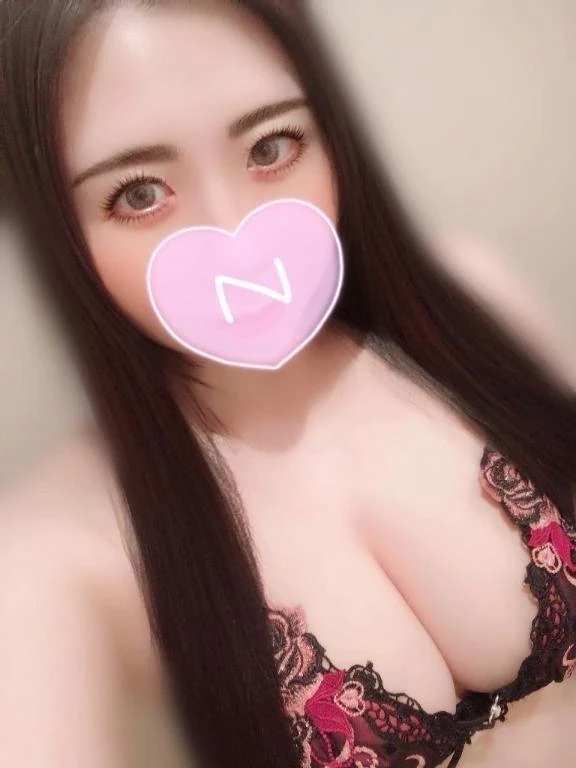ななこ