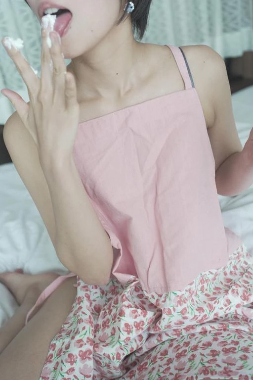 めい