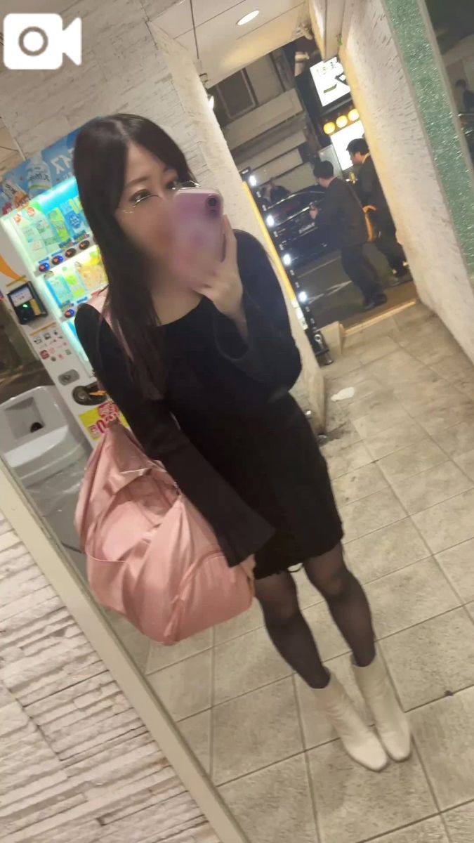 琥珀むぎ