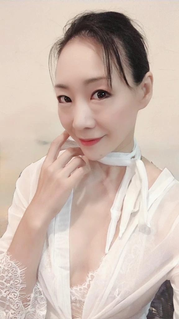 若林美保