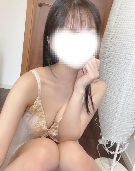みあ
