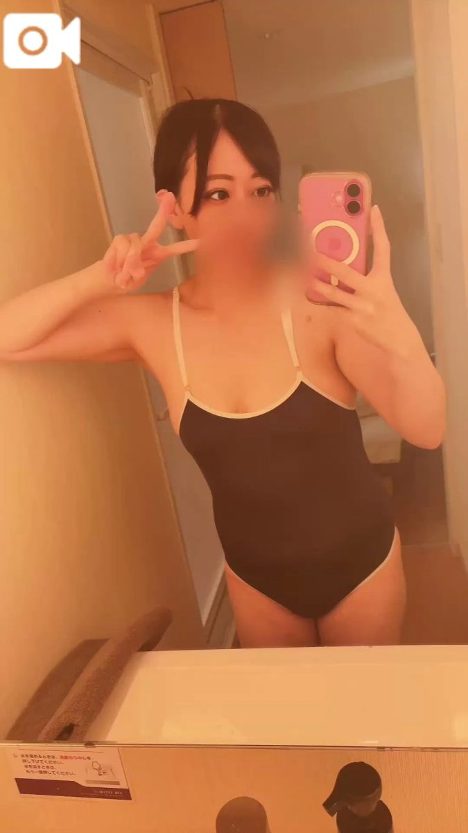 琥珀むぎ