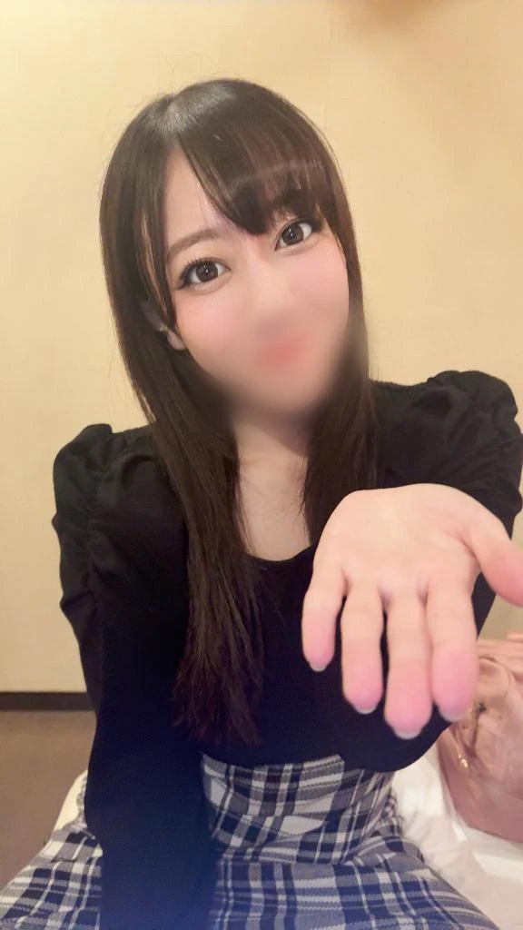 琥珀むぎ
