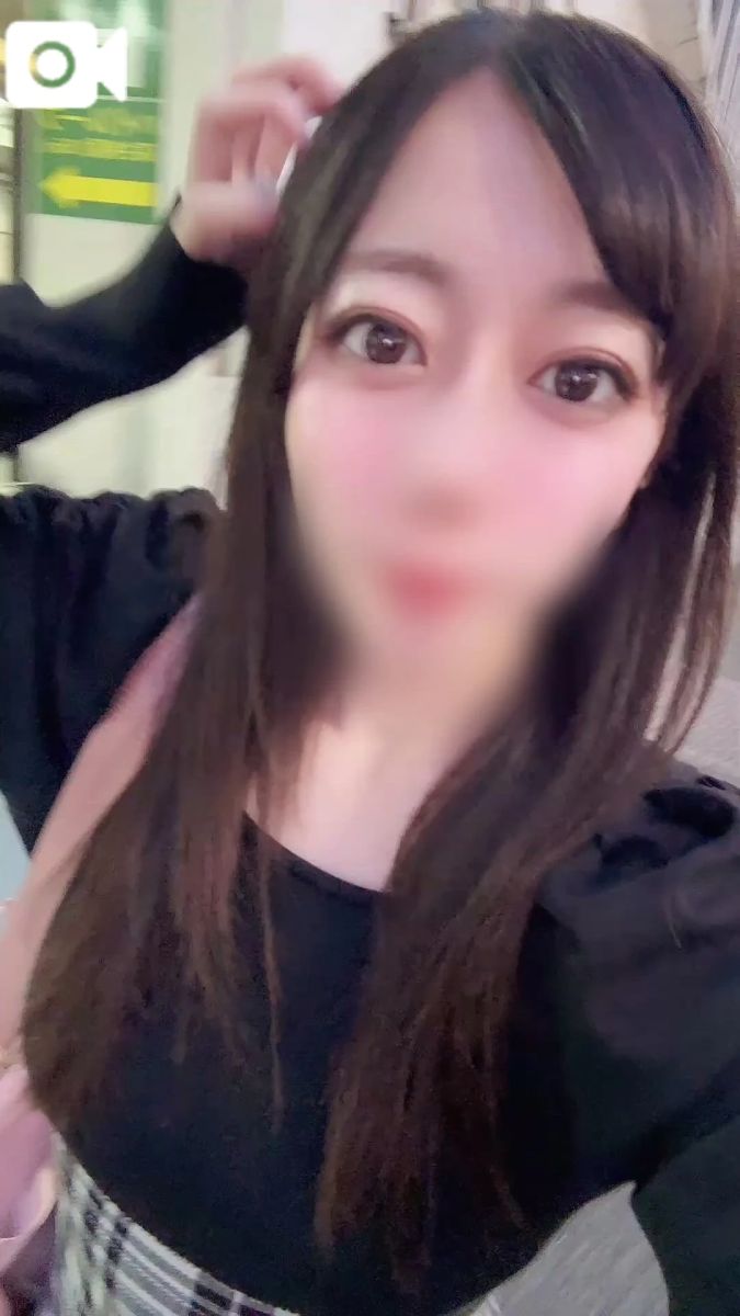 琥珀むぎ