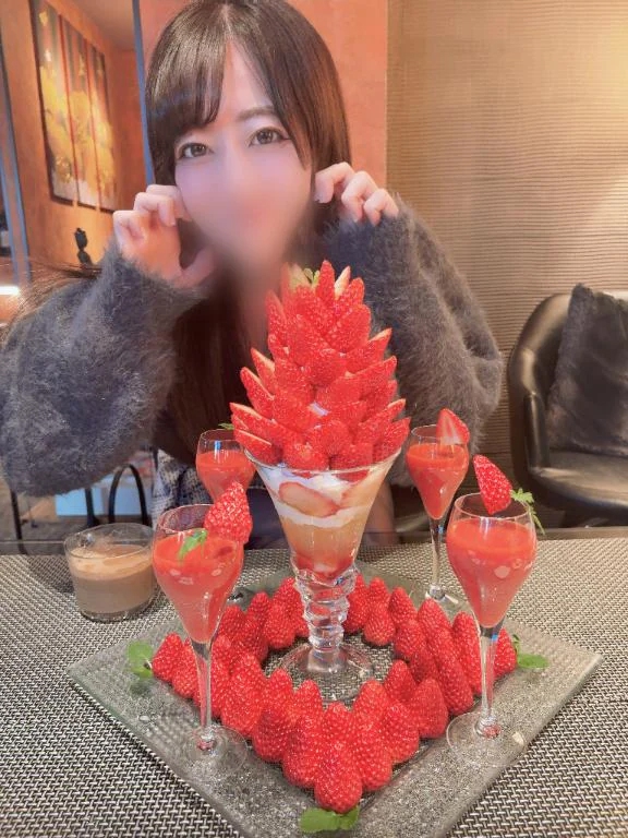 琥珀むぎ