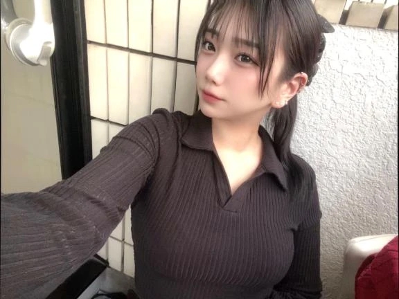 つき