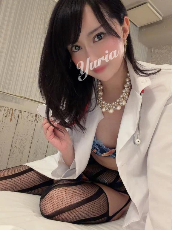 ゆりあ