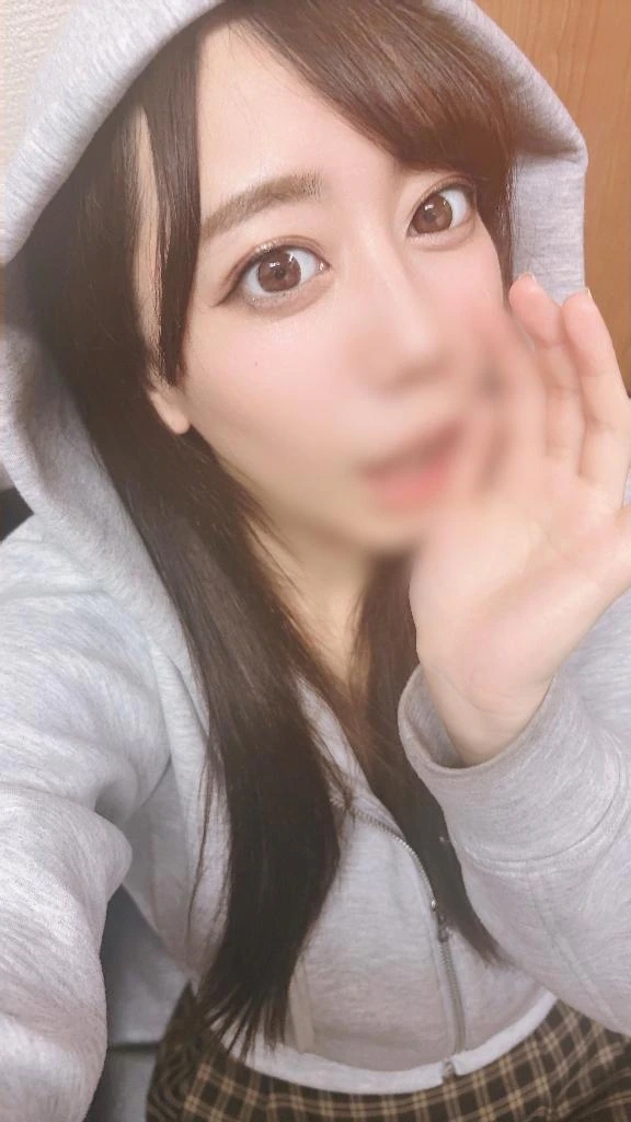 琥珀むぎ