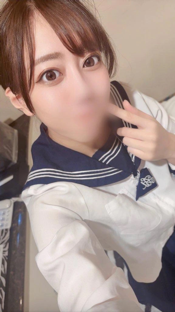 琥珀むぎ