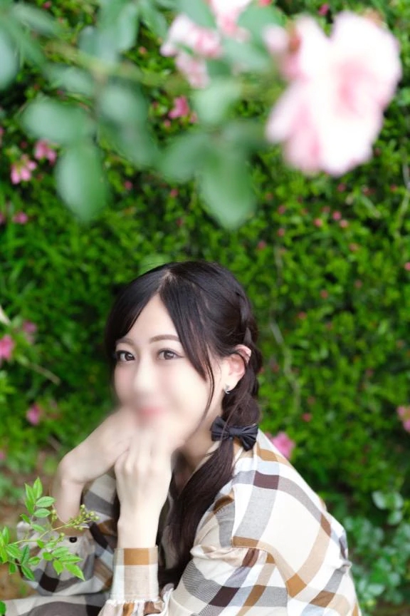 琥珀むぎ