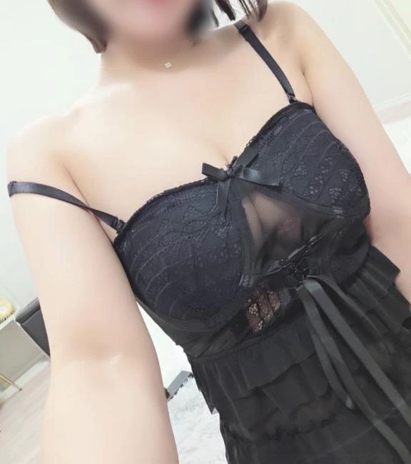 ひとみ