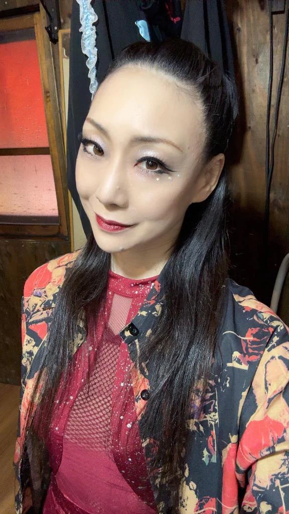 若林美保