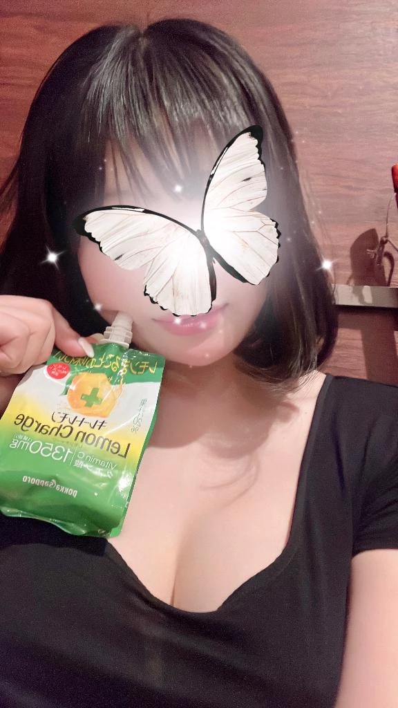 めい