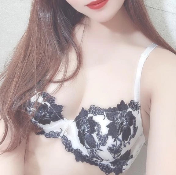 ななみ