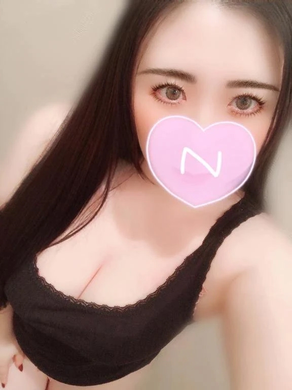 ななこ