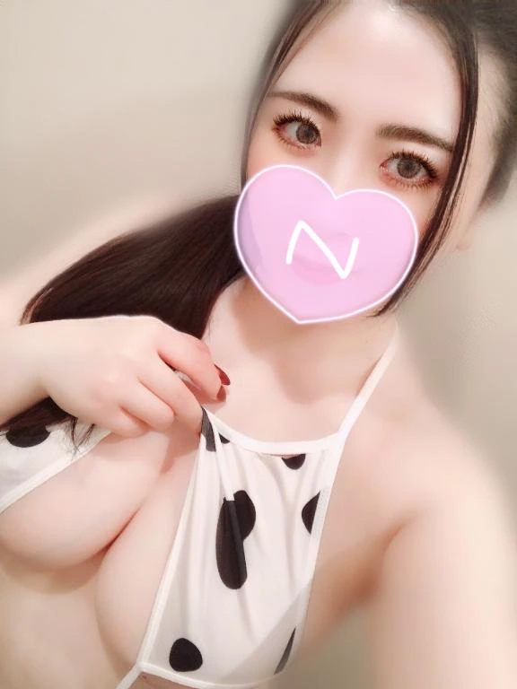 ななこ