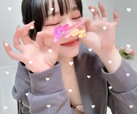 綾瀬もも