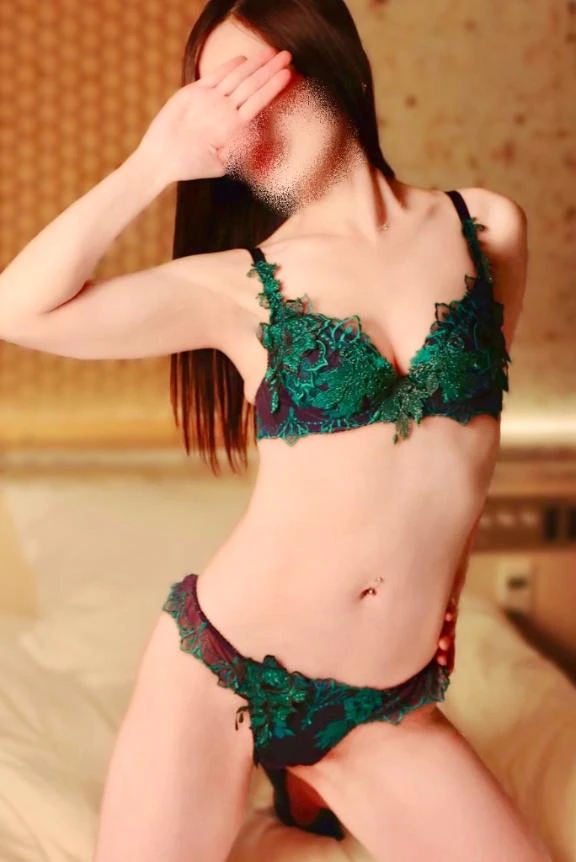 菜々緒(ななお)