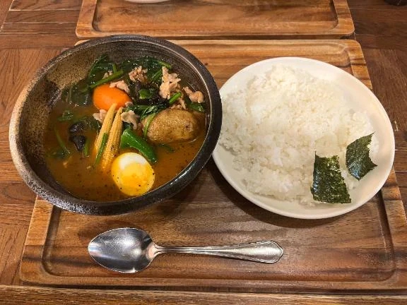 めい