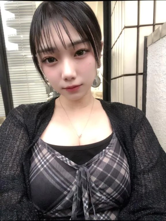 つき