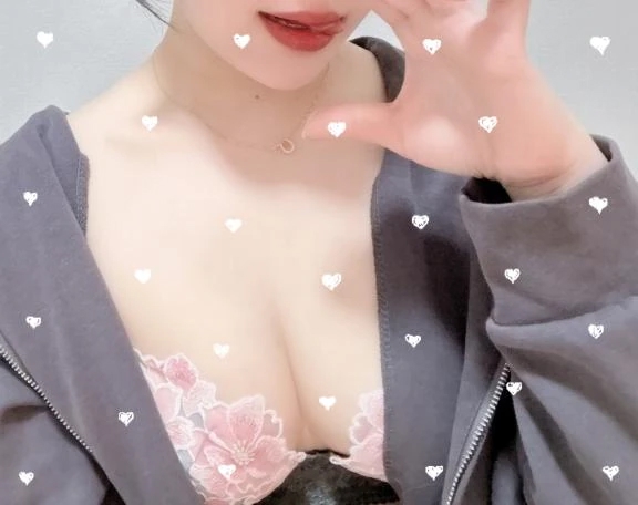 綾瀬もも
