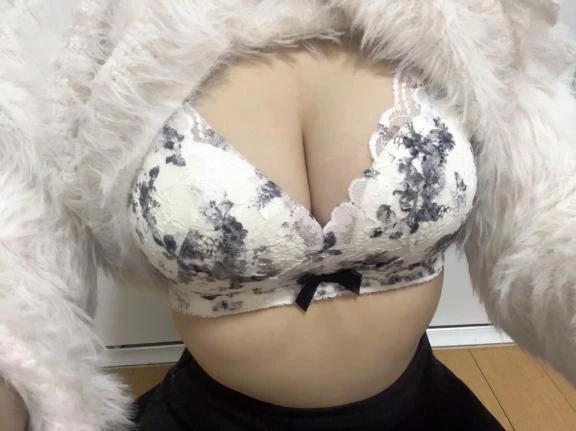 もも