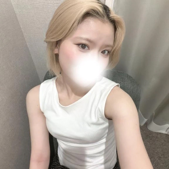 あや