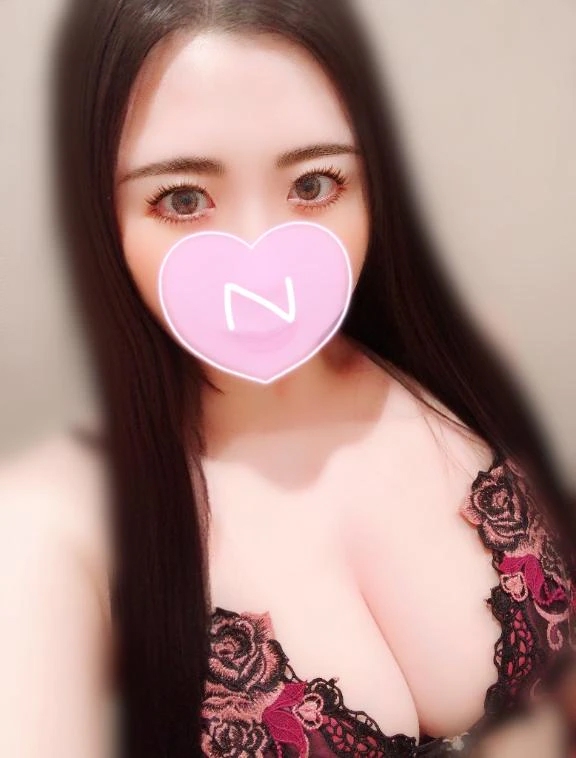ななこ