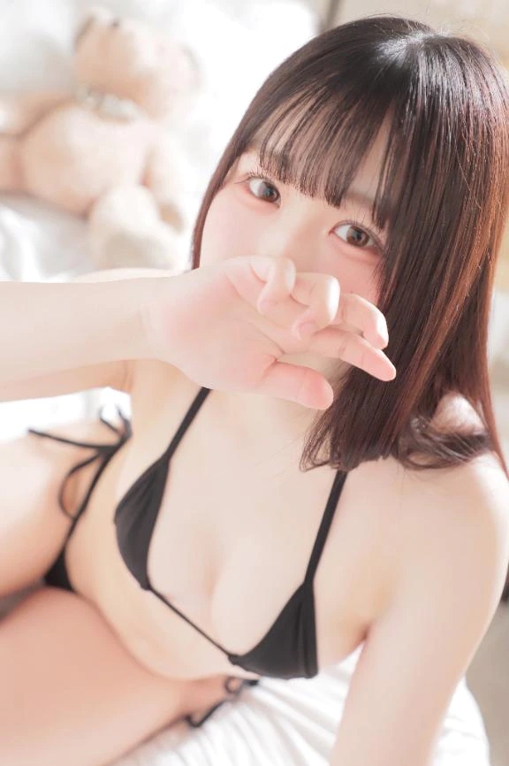てぃな