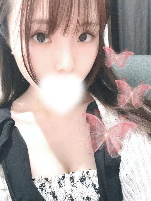 ゆりあ