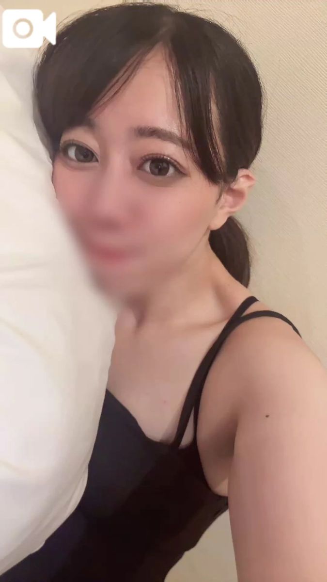 琥珀むぎ