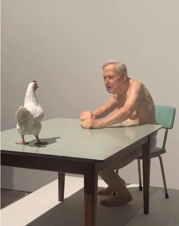 みい