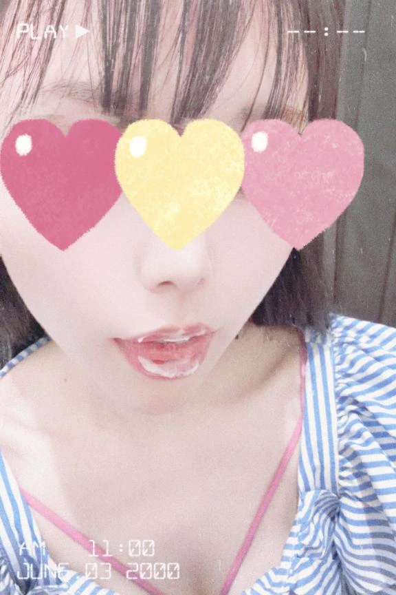 ゆりあ