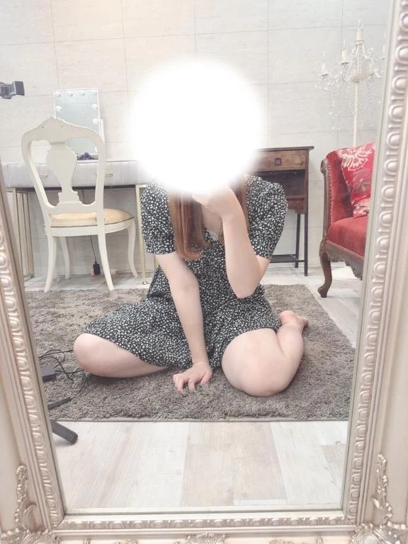 るあ