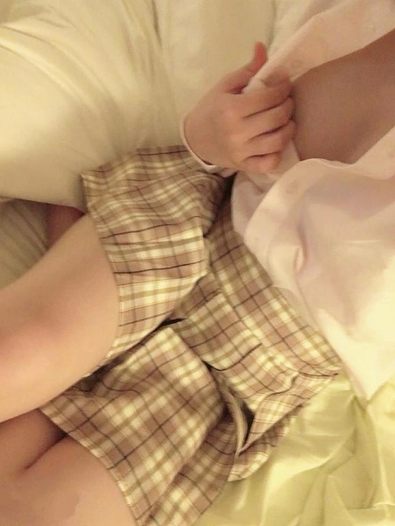 にこ