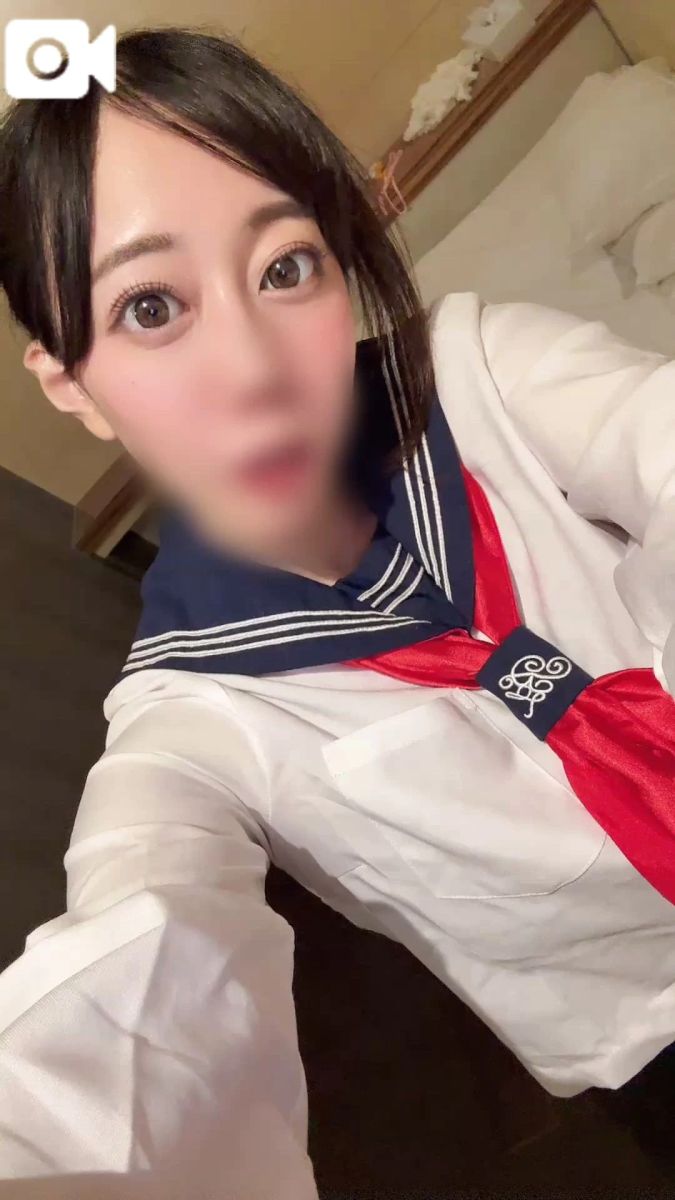 琥珀むぎ