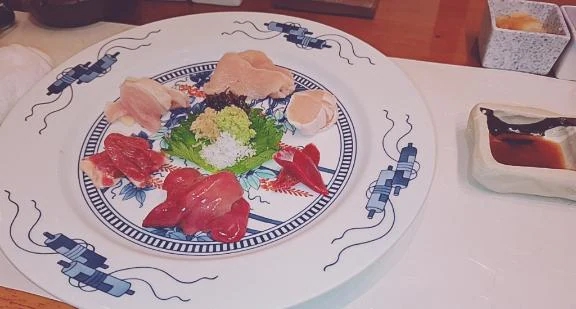 貴子