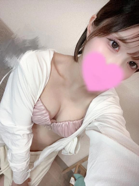 ななこ