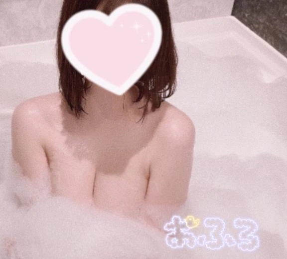ゆりあ