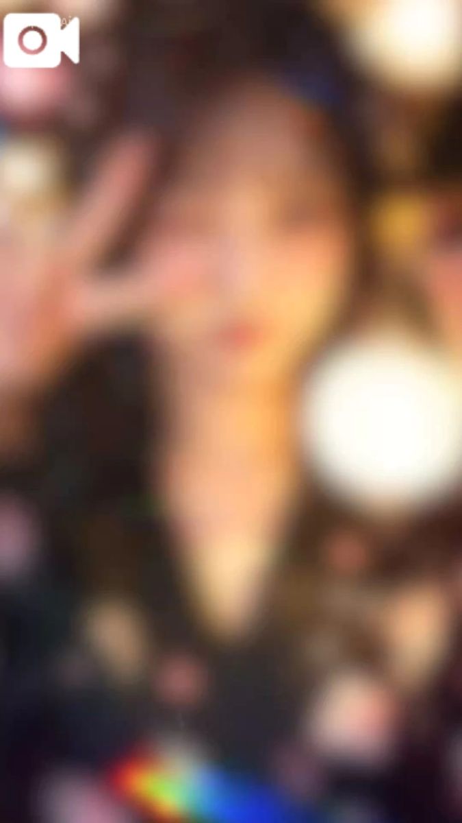 つき